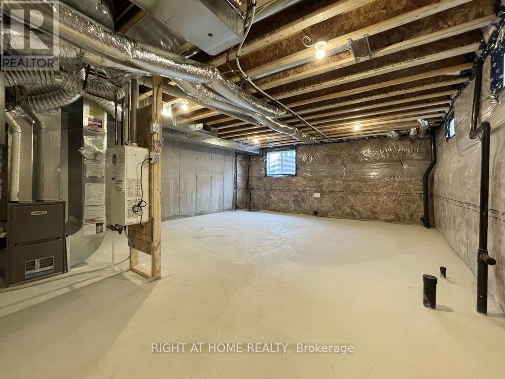 63 Phoenix Boulevard, Barrie, Ontario  L9J 0P7 - Photo 18 - S13870496