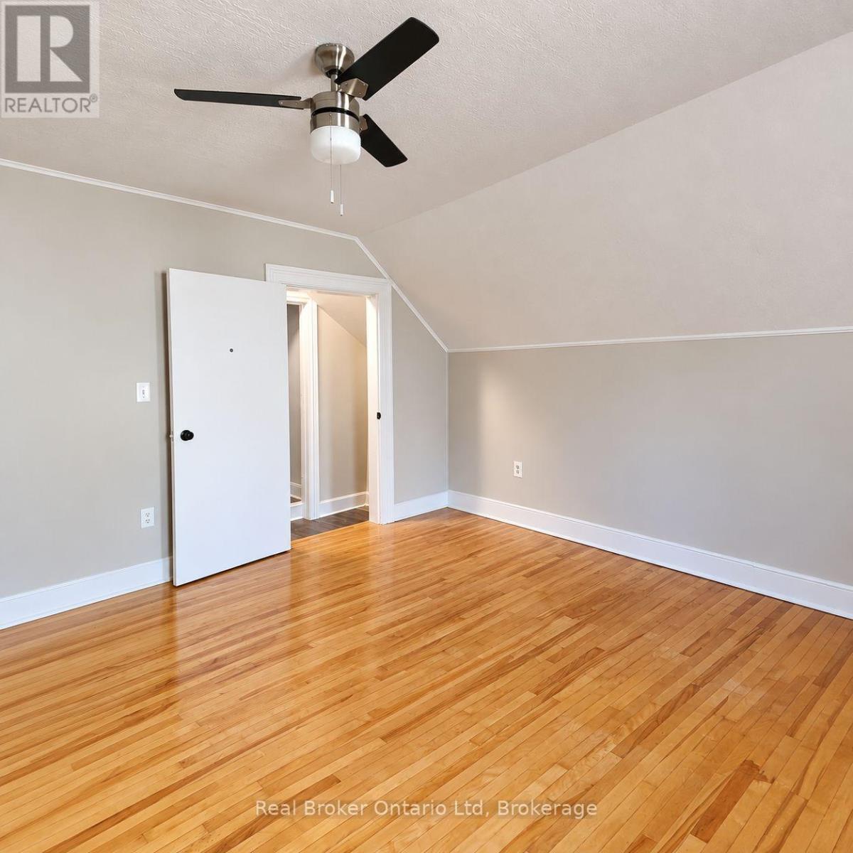 2 - 1154 4th Avenue E, Owen Sound, Ontario N4K 2P4 - Photo 4 - X13870572
