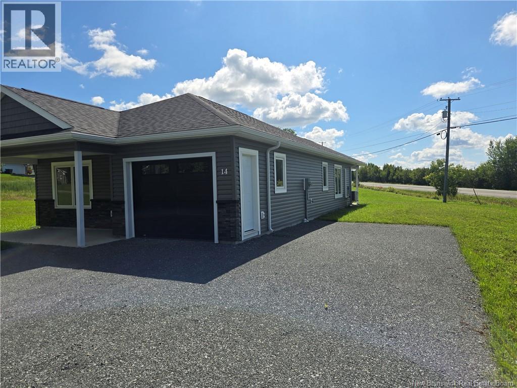 14 Burbank Street, Florenceville-Bristol, New Brunswick  E7L 2X2 - Photo 1 - NB148835