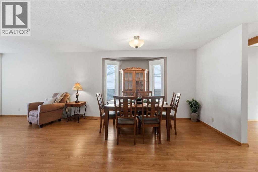 180 Doran Crescent