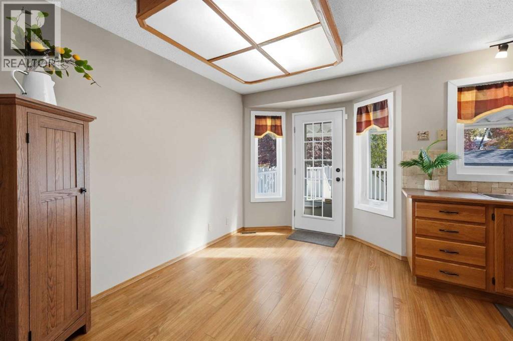 180 Doran Crescent