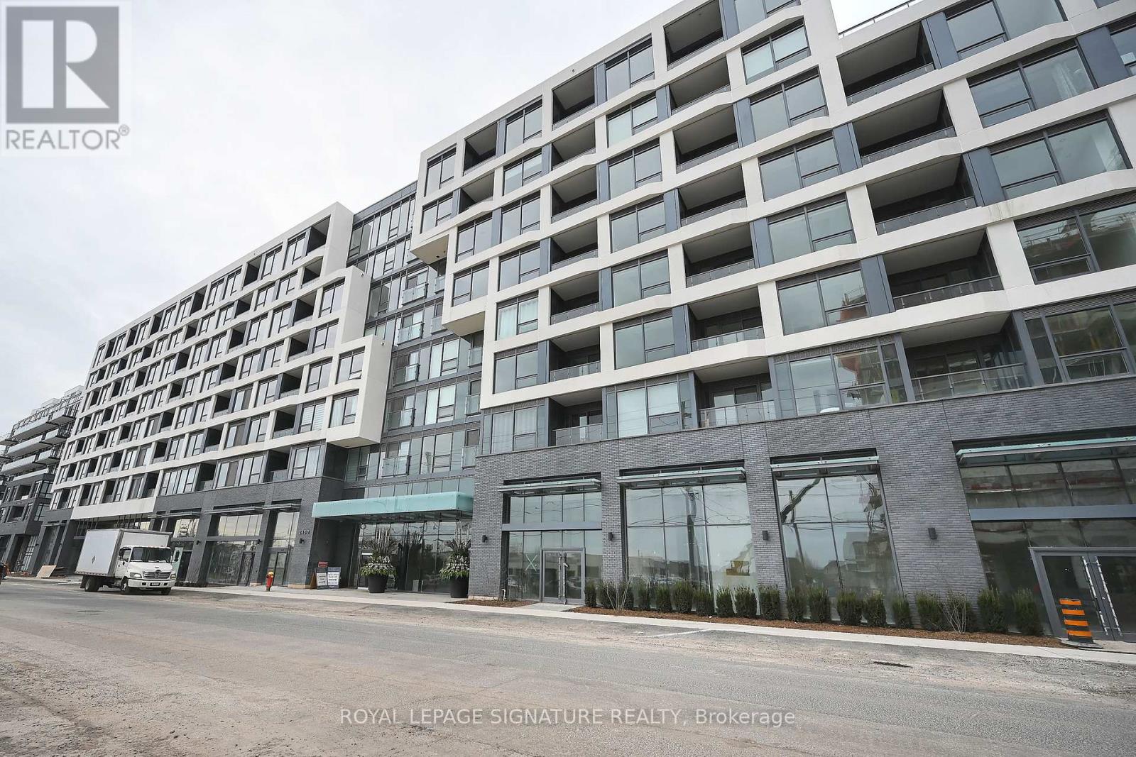 333 - 2450 OLD BRONTE ROAD