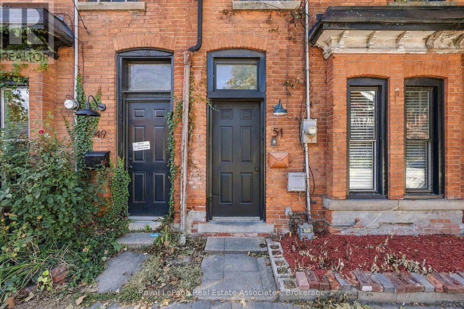 1 - 51 Wellington Street N, Hamilton, Ontario  L8R 1M9 - Photo 2 - X13870624