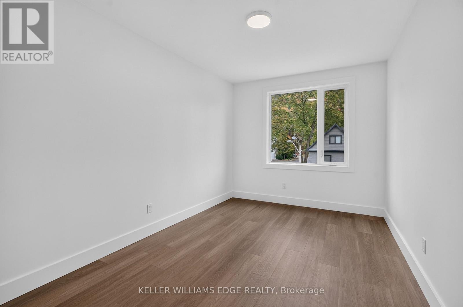5 - 332 King Street W, Hamilton, Ontario  L9H 1W6 - Photo 17 - X13706424