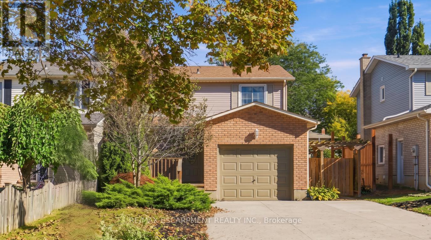 37 BAYVIEW DRIVE, Grimsby, Ontario