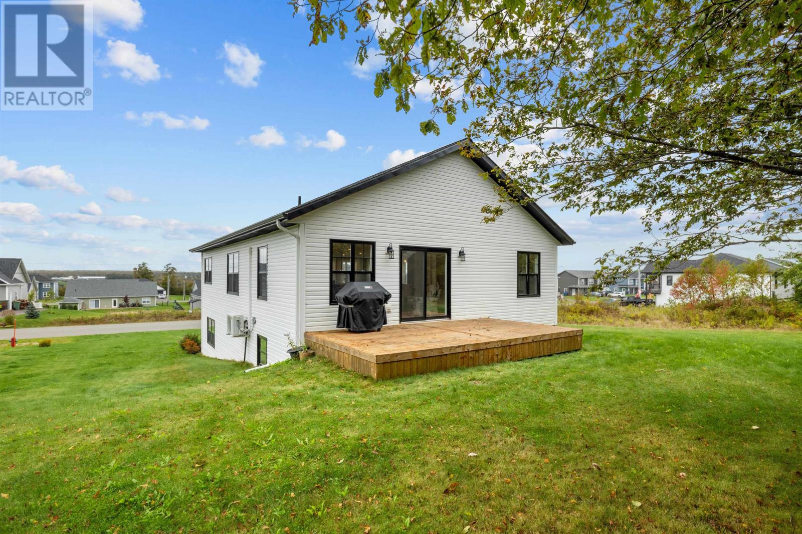 94 Water's Edge Lane, Cornwall, Prince Edward Island  C0A 1H4 - Photo 42 - 202625324