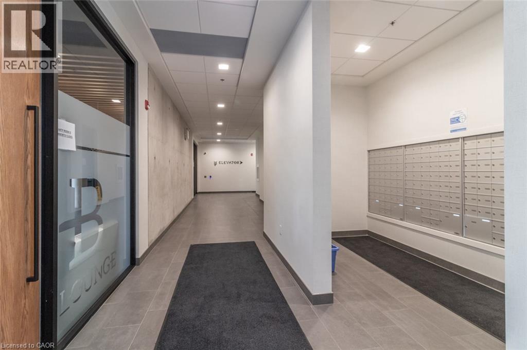 251 Northfield Drive Unit# 517, Waterloo, Ontario  N2K 3H4 - Photo 4 - 40869052