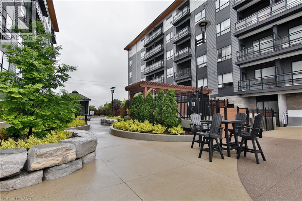 251 Northfield Drive Unit# 517, Waterloo, Ontario  N2K 3H4 - Photo 9 - 40869052