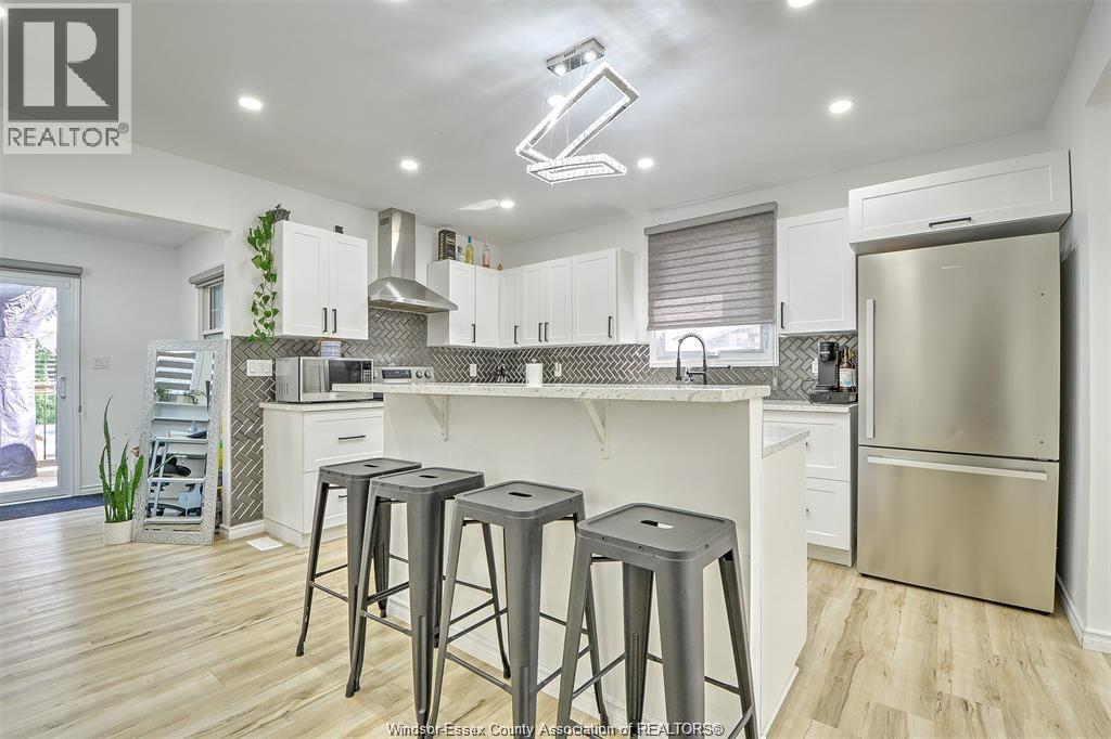 3262 Clemenceau, Windsor, Ontario  N8T 2R7 - Photo 8 - 26024671