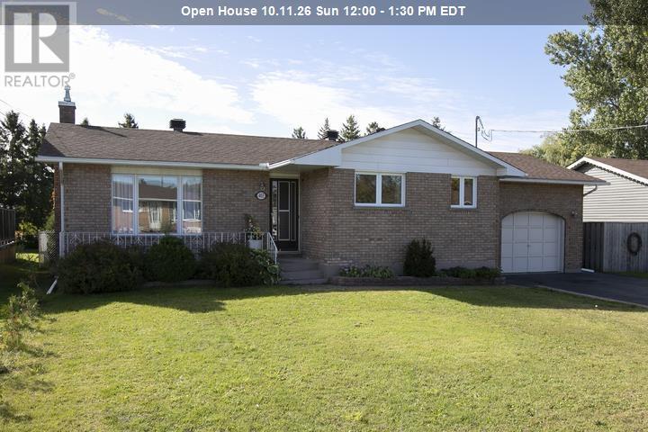 403 Sydenham RD, Sault Ste. Marie, Ontario