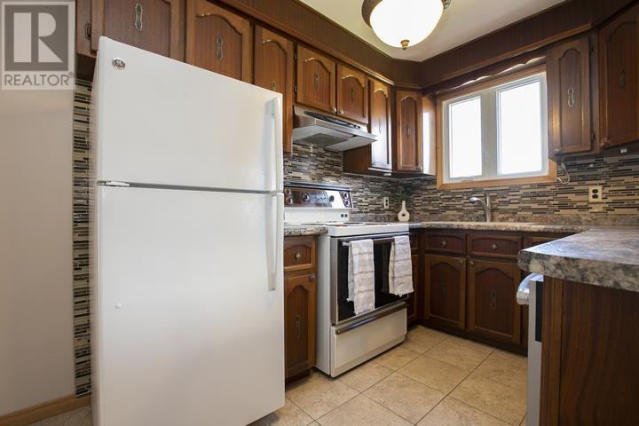 403 Sydenham Rd, Sault Ste. Marie, Ontario  P6C 2X8 - Photo 22 - SM262684