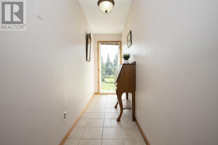 403 Sydenham Rd, Sault Ste. Marie, Ontario  P6C 2X8 - Photo 36 - SM262684