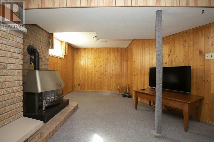 403 Sydenham Rd, Sault Ste. Marie, Ontario  P6C 2X8 - Photo 49 - SM262684