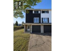 11 Forest PL, Elliot Lake, Ontario