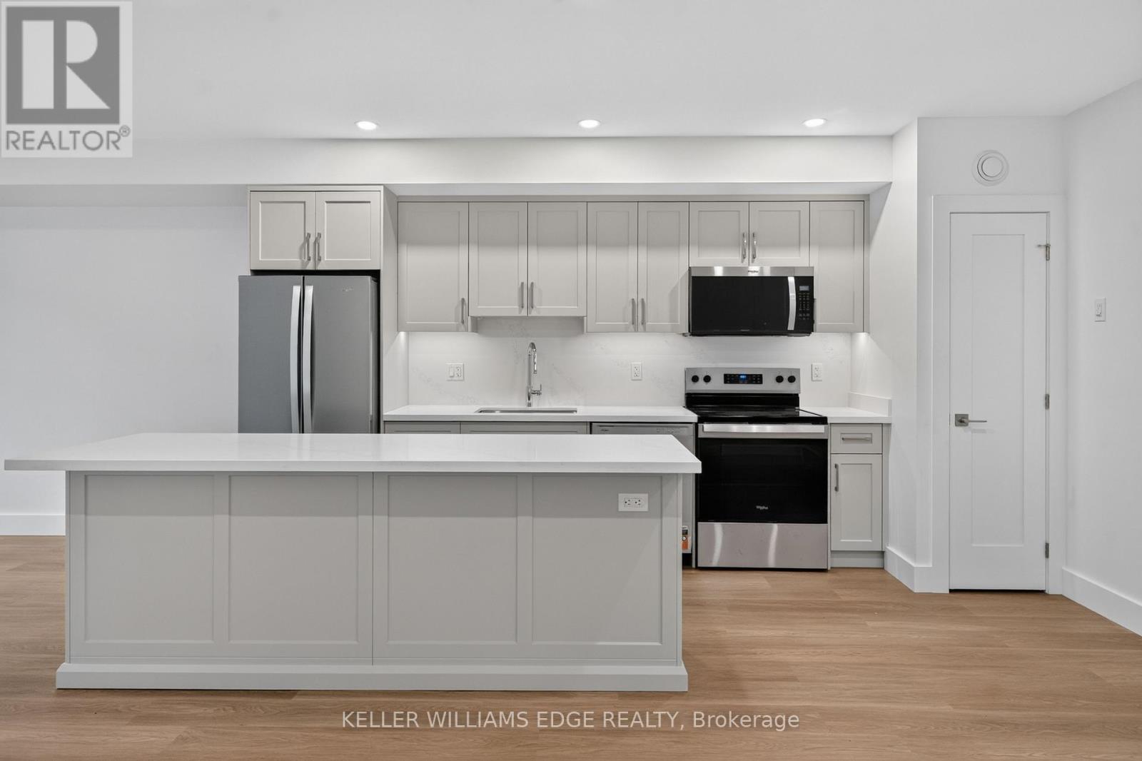 5 - 332 King Street W, Hamilton, Ontario  L9H 1W6 - Photo 25 - X13706424