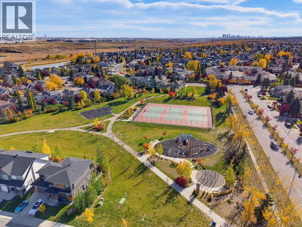 204, 300 Harvest Hills Place NE