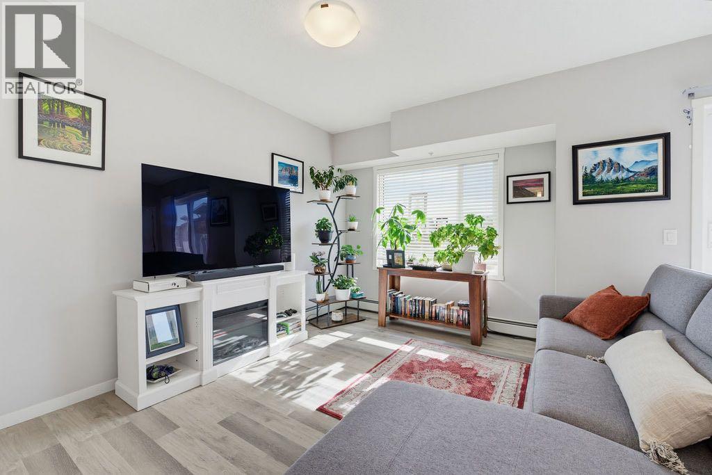204, 300 Harvest Hills Place NE