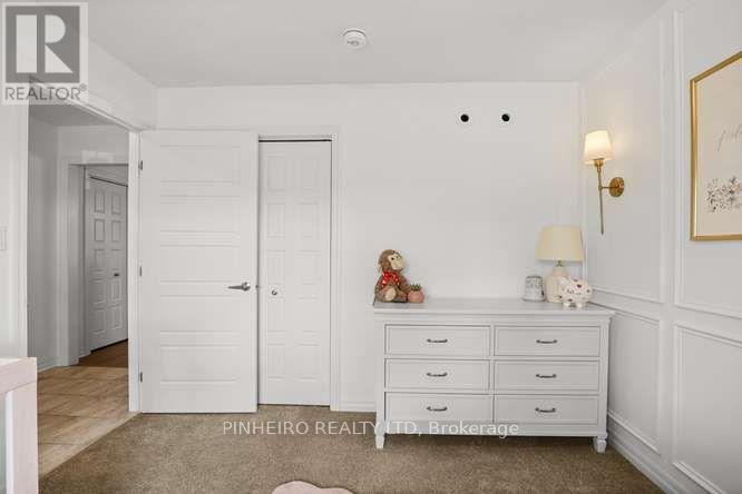 36 Honey Bend, St. Thomas, Ontario  N5P 3S6 - Photo 8 - X13870772
