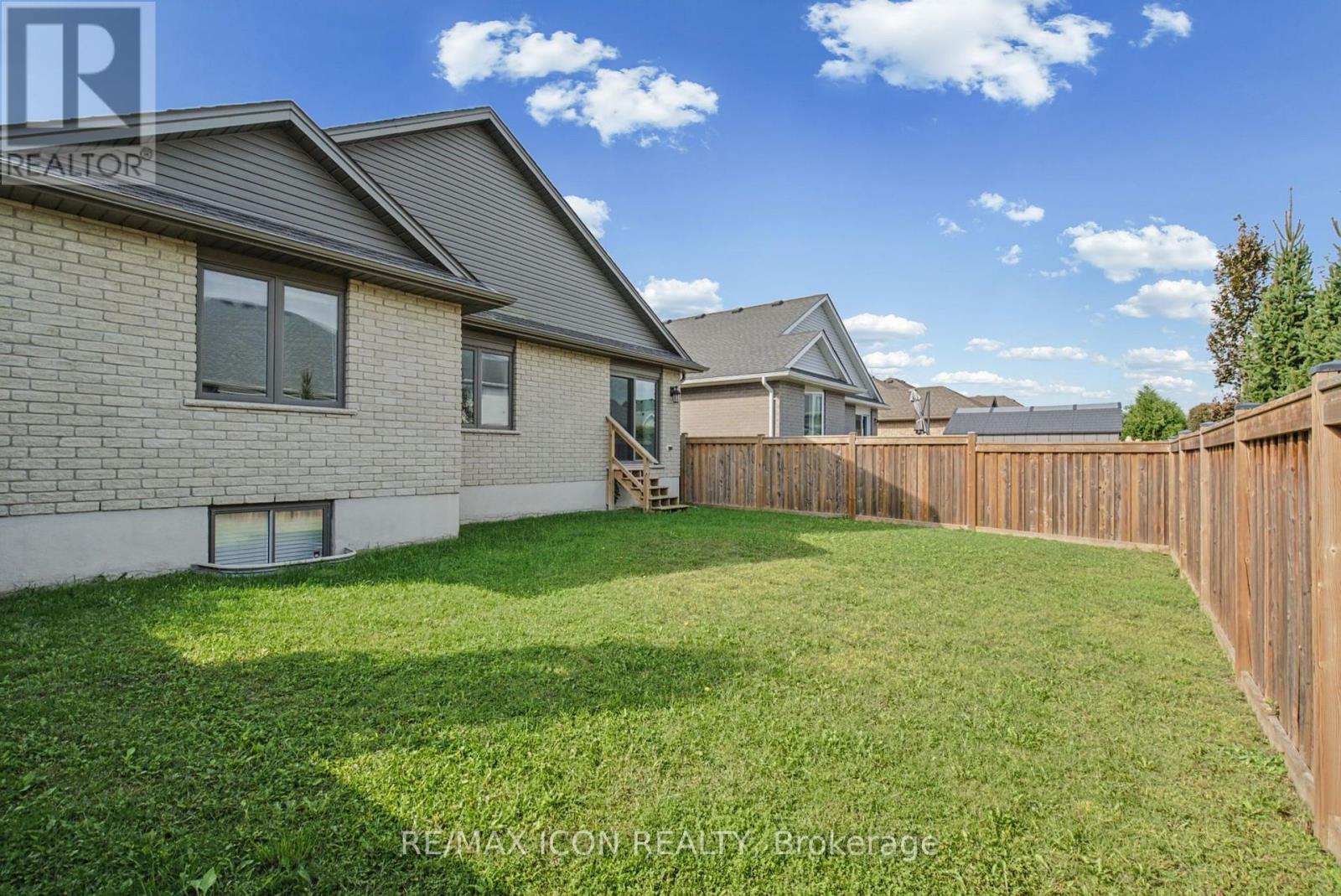 32 Foxtail Lane, St. Thomas, Ontario  N5R 0J2 - Photo 20 - X13870872