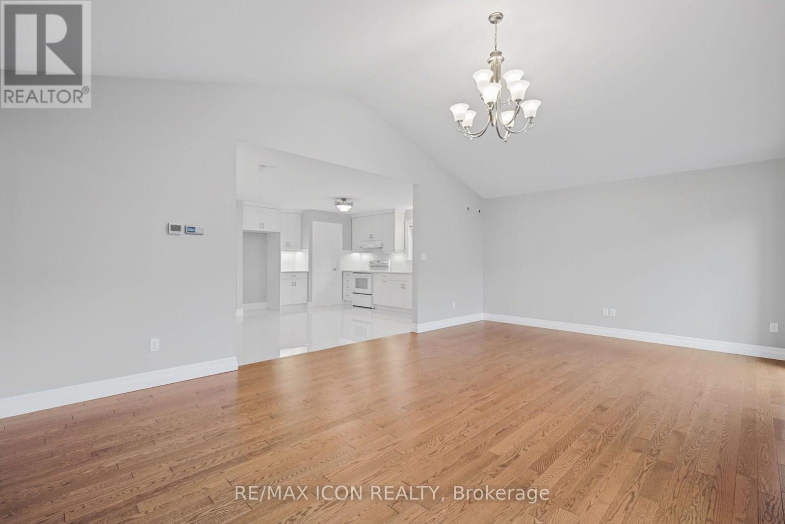 32 Foxtail Lane, St. Thomas, Ontario  N5R 0J2 - Photo 6 - X13870872