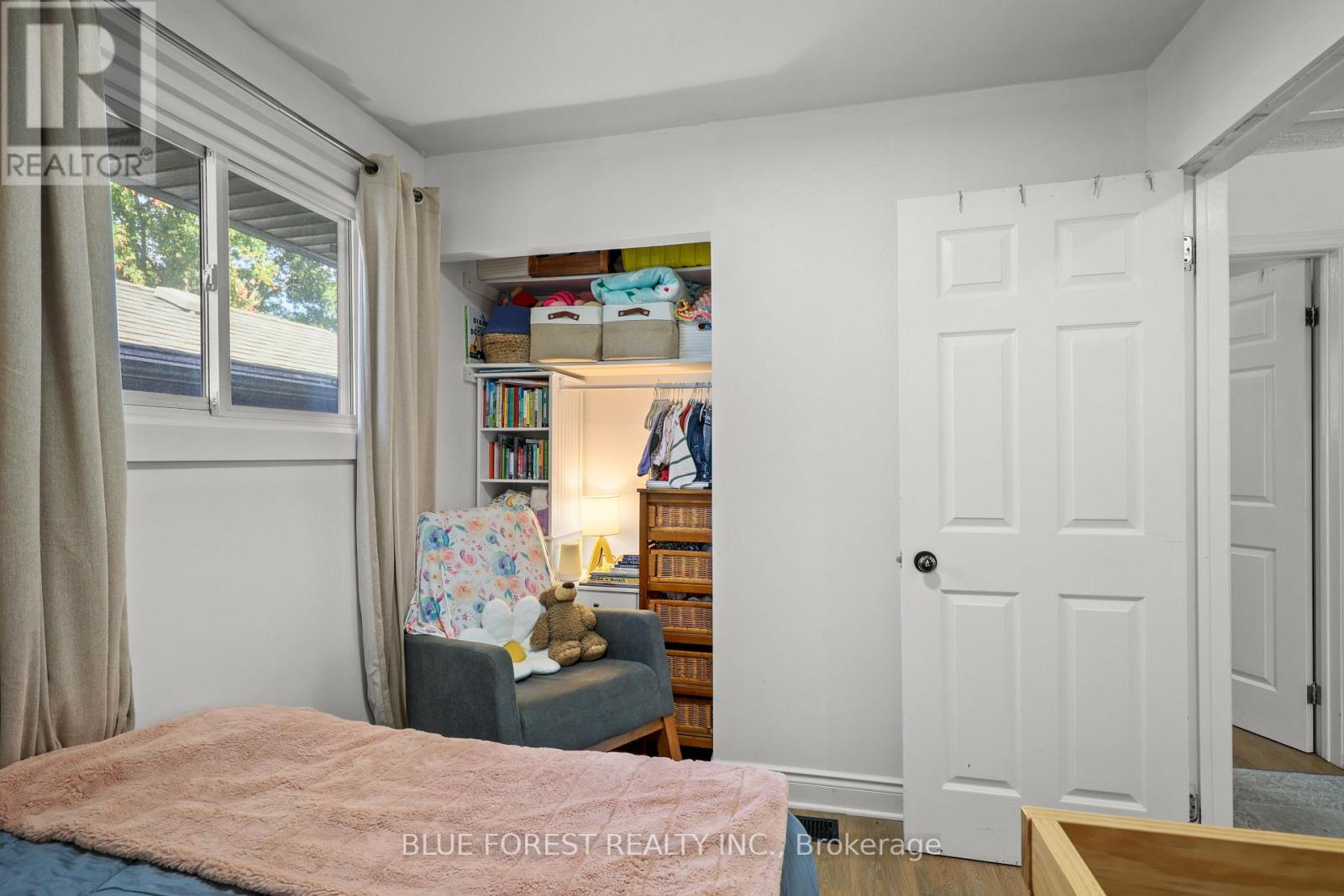 106 Harold Ct Court, Lucan Biddulph, Ontario  N0M 2J0 - Photo 18 - X13870900