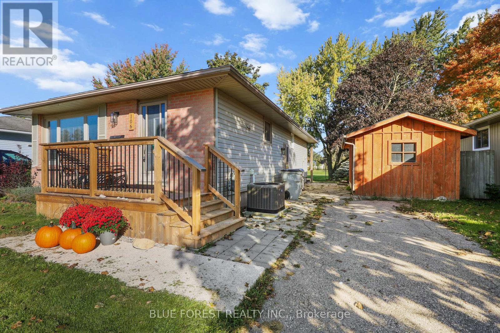 106 Harold Ct Court, Lucan Biddulph, Ontario  N0M 2J0 - Photo 3 - X13870900