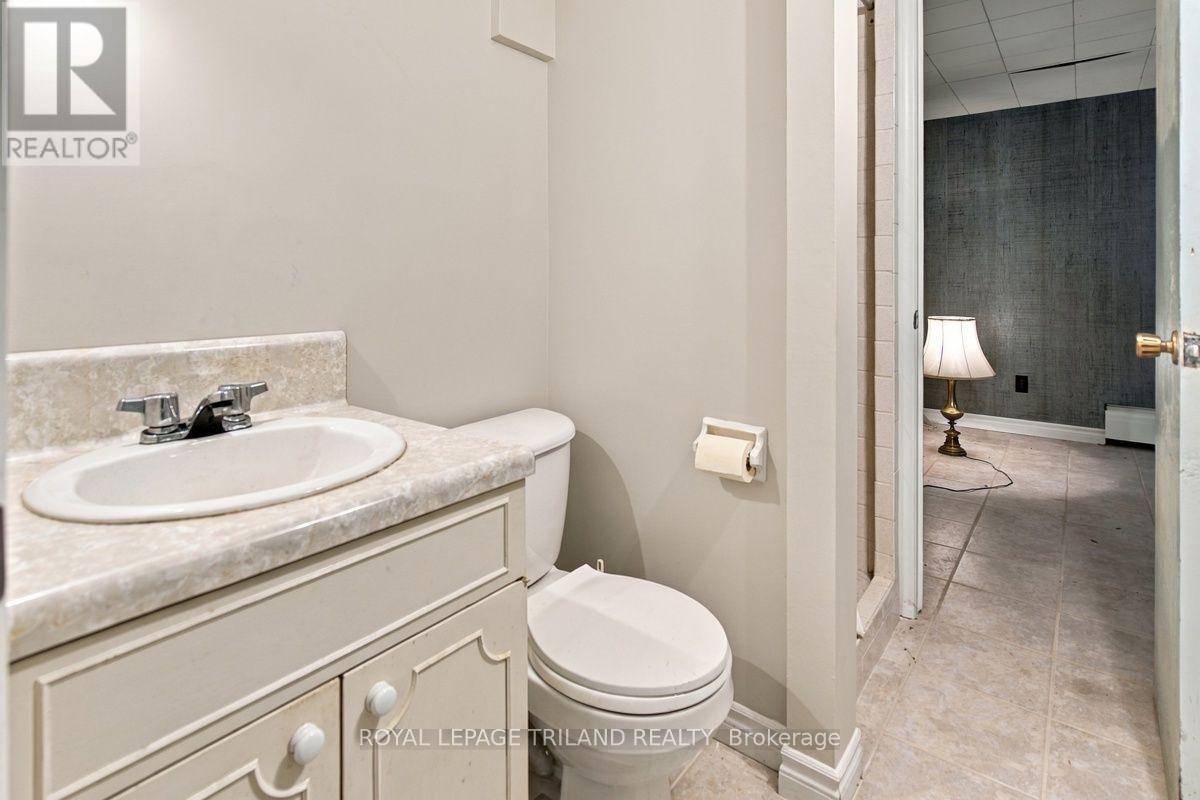506 Canterbury Road, London North, Ontario  N6G 2N4 - Photo 24 - X13870936