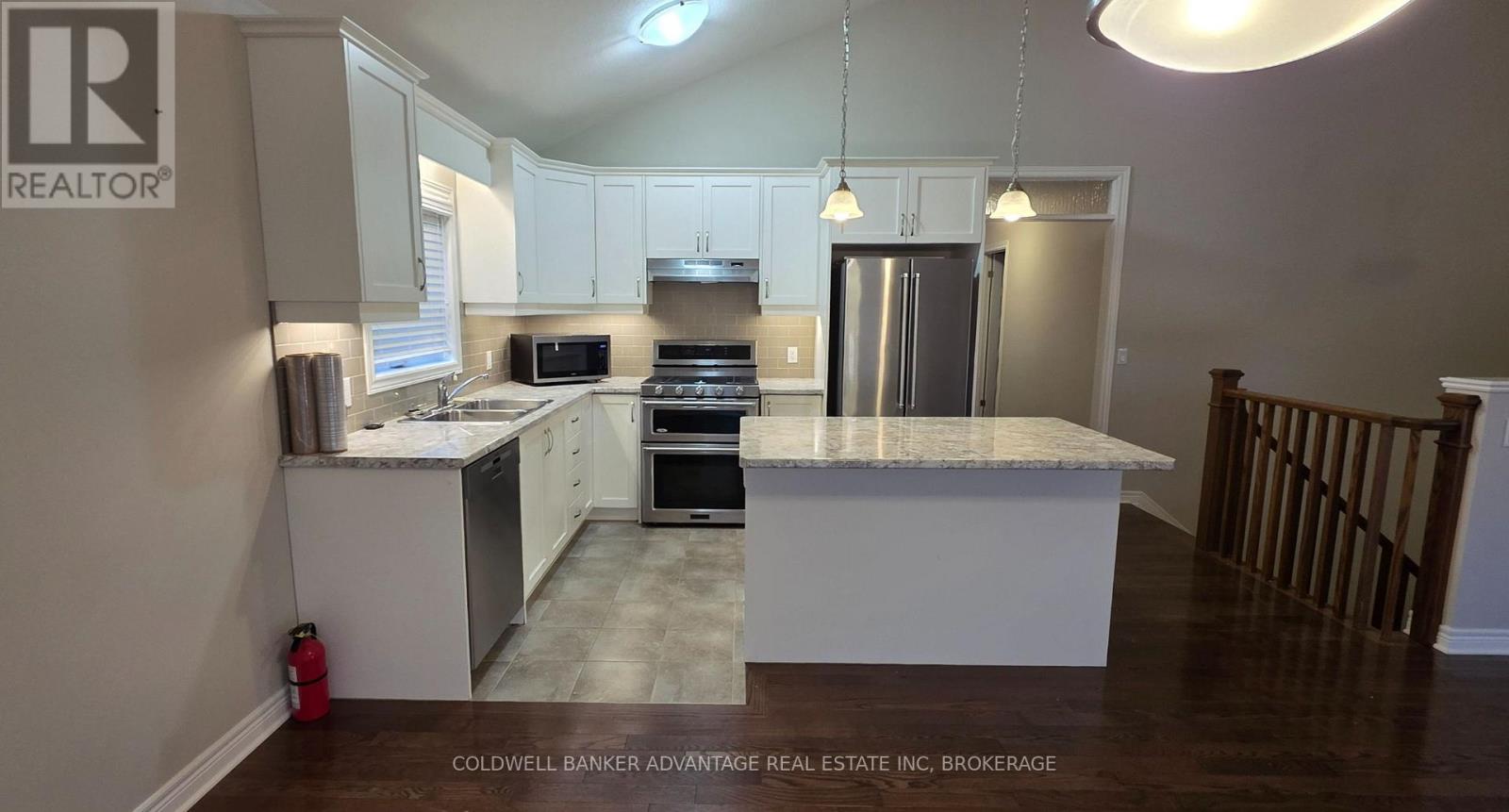 284 Classic Avenue, Welland, Ontario  L3B 0A4 - Photo 6 - X13870910