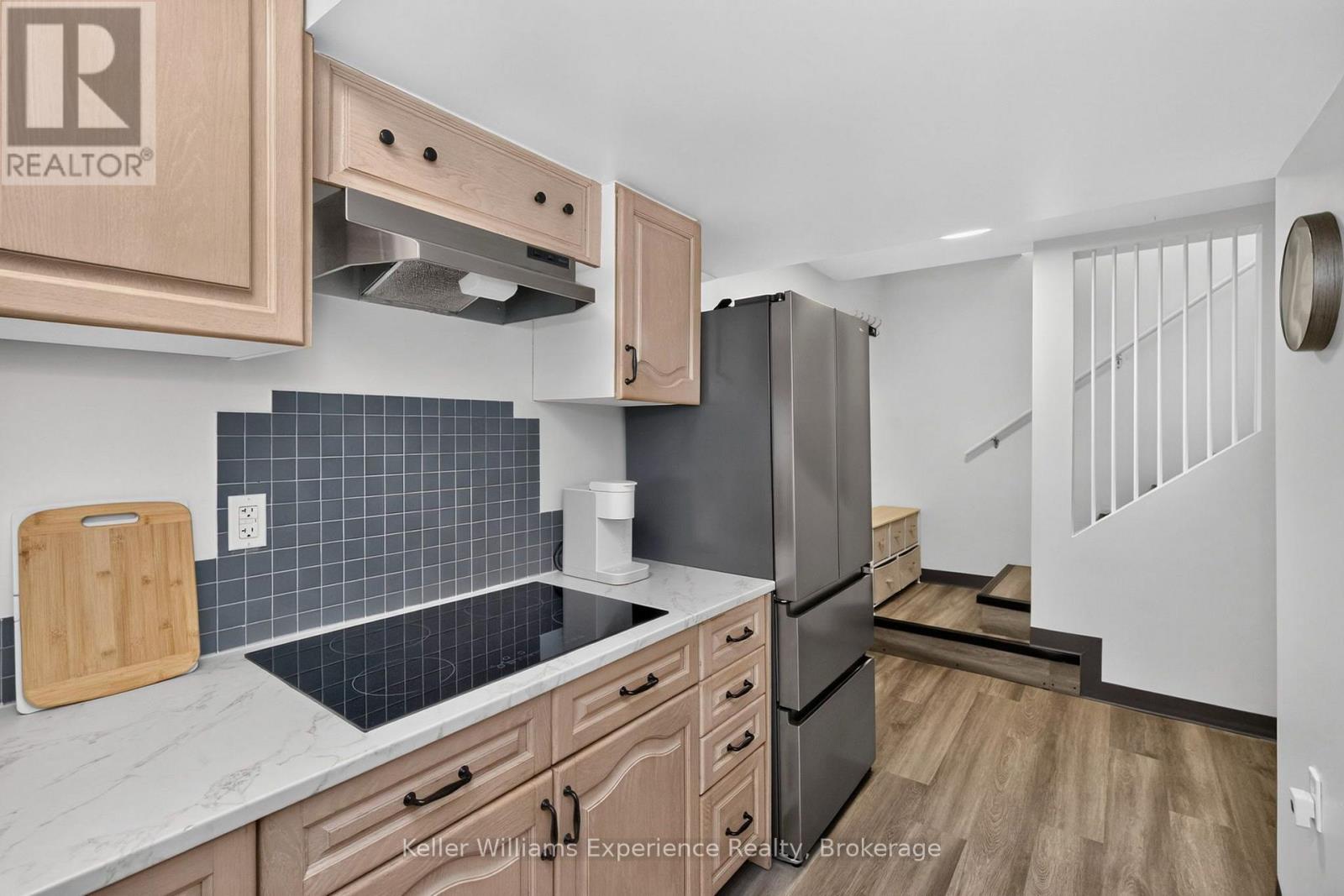 13 Lindsay Court, Barrie, Ontario  L4M 6G5 - Photo 34 - S13871018