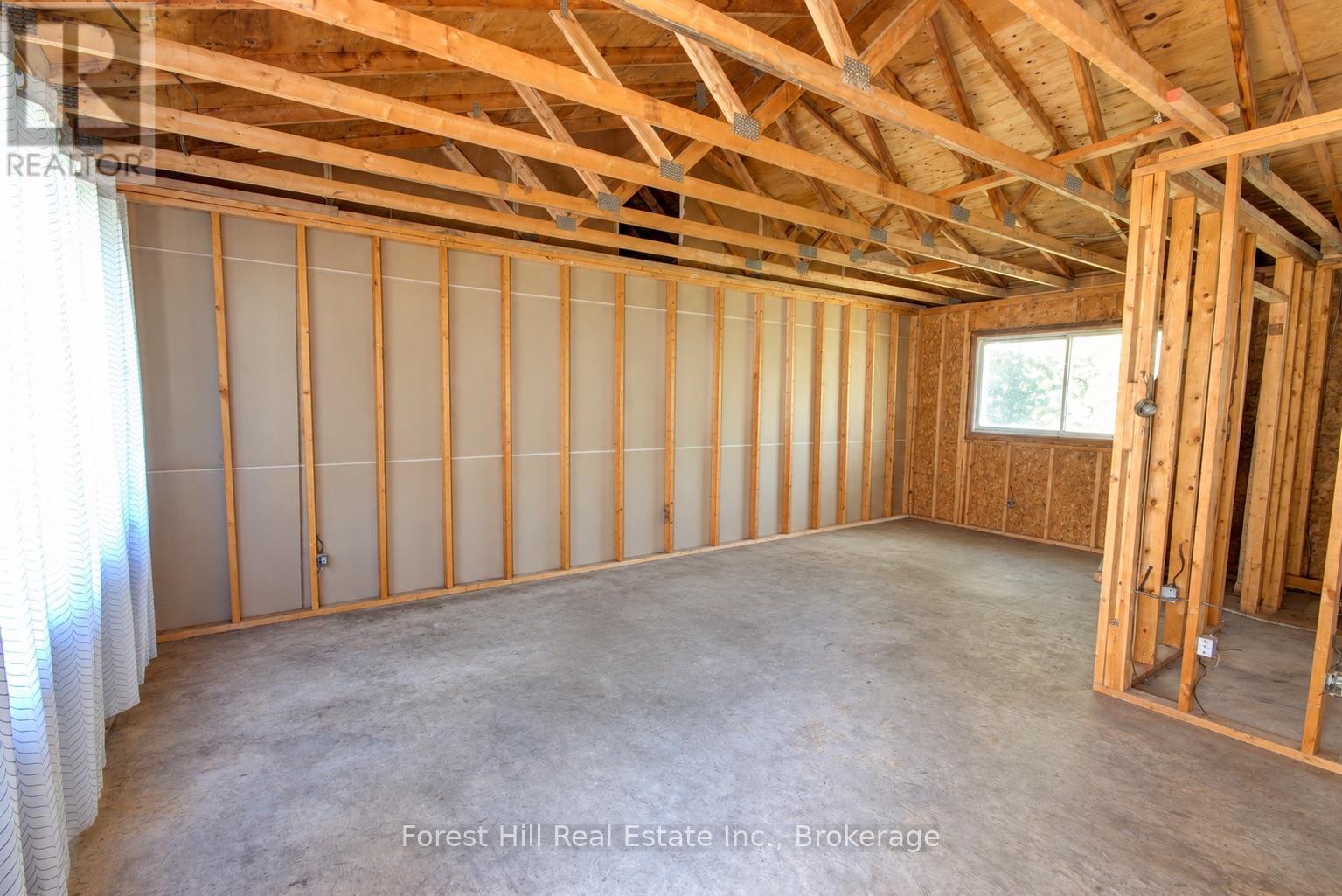 35 Courtland Street, Ramara, Ontario  L3V 1A3 - Photo 19 - S13871022
