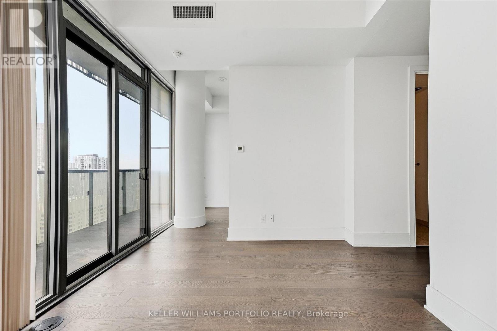 5305 - 50 Charles Street E, Toronto, Ontario  M4Y 0C3 - Photo 12 - C13870658