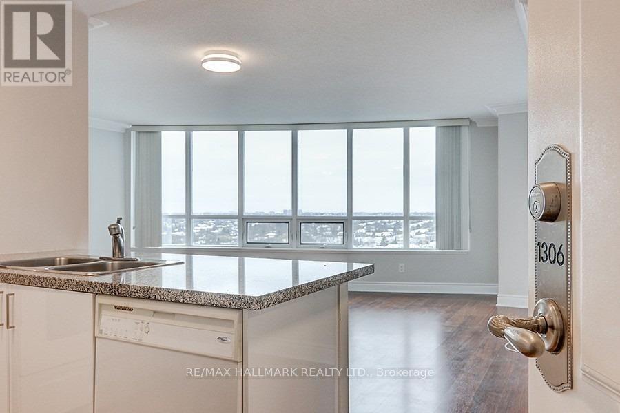 1306 - 15 GREENVIEW AVENUE