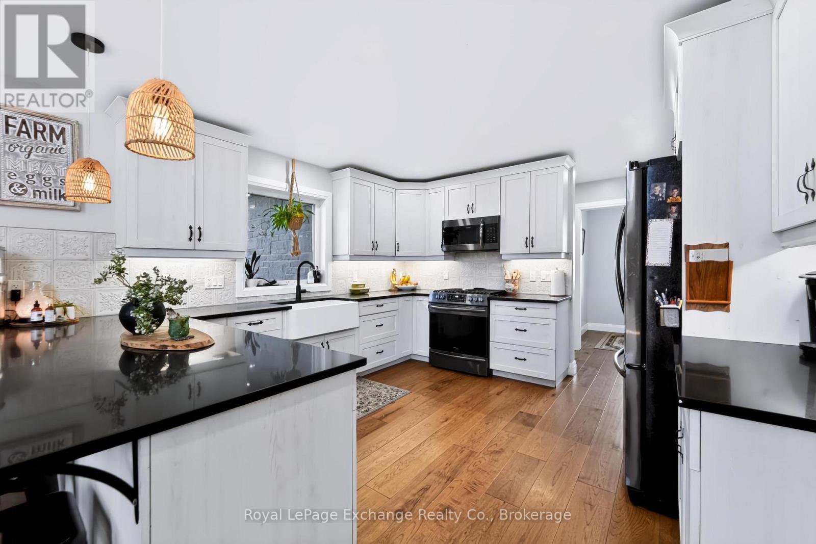 68 North Street N, Ashfield-Colborne-Wawanosh, Ontario N7A 3X9 - Photo 13 - X13870668
