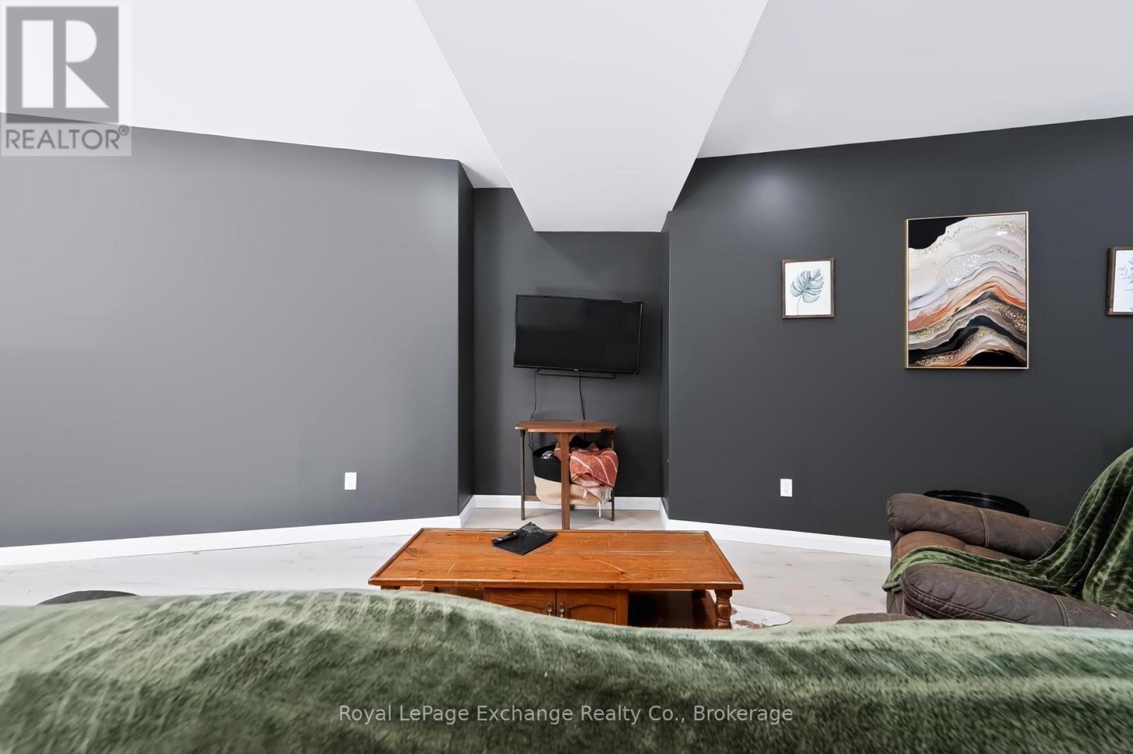 68 North Street N, Ashfield-Colborne-Wawanosh, Ontario N7A 3X9 - Photo 38 - X13870668