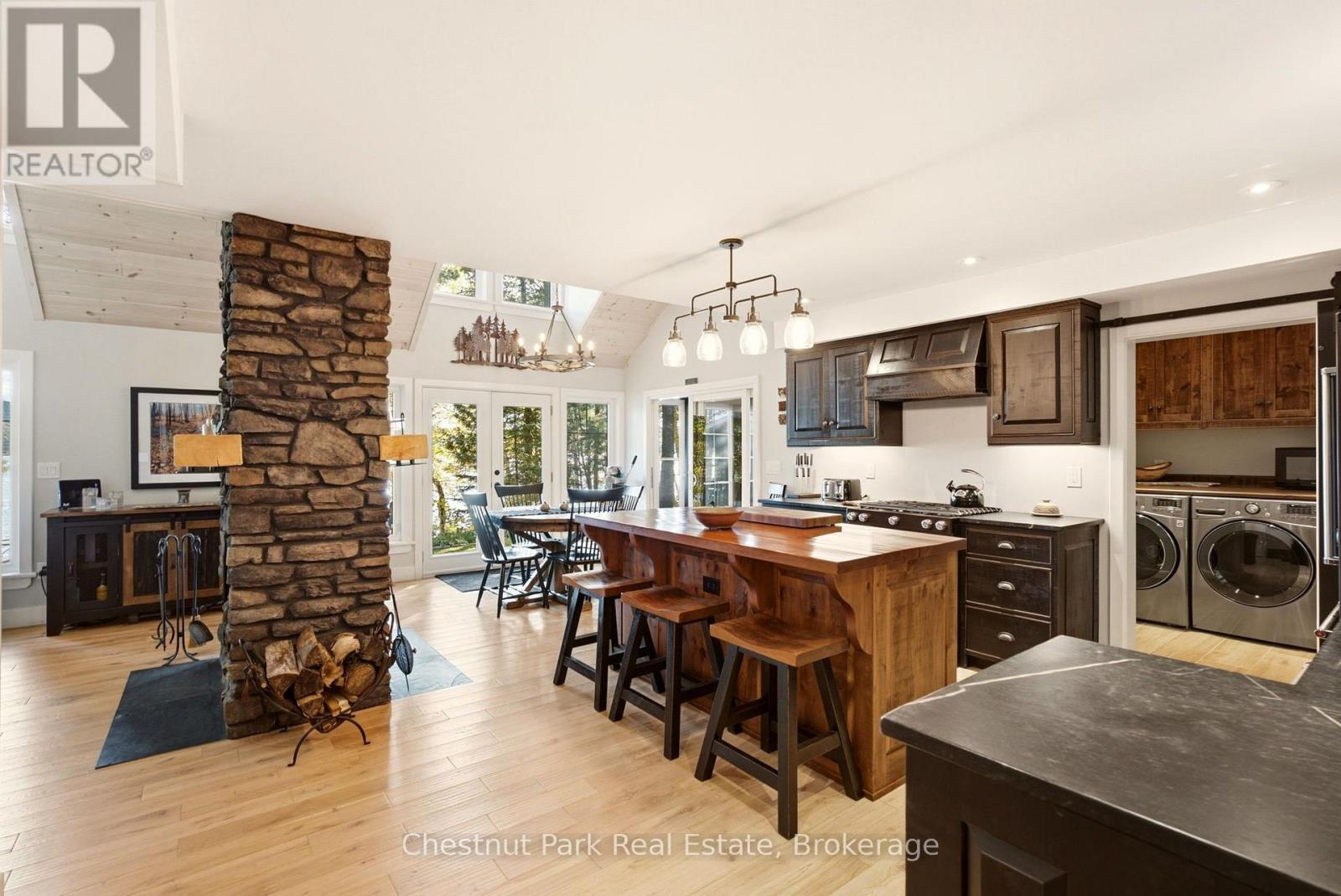 1095 Bayview Avenue, Lake Of Bays, Ontario P0B 1A0 - Photo 11 - X13870998