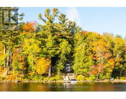 1095 BAYVIEW AVENUE, Lake of Bays, Ontario