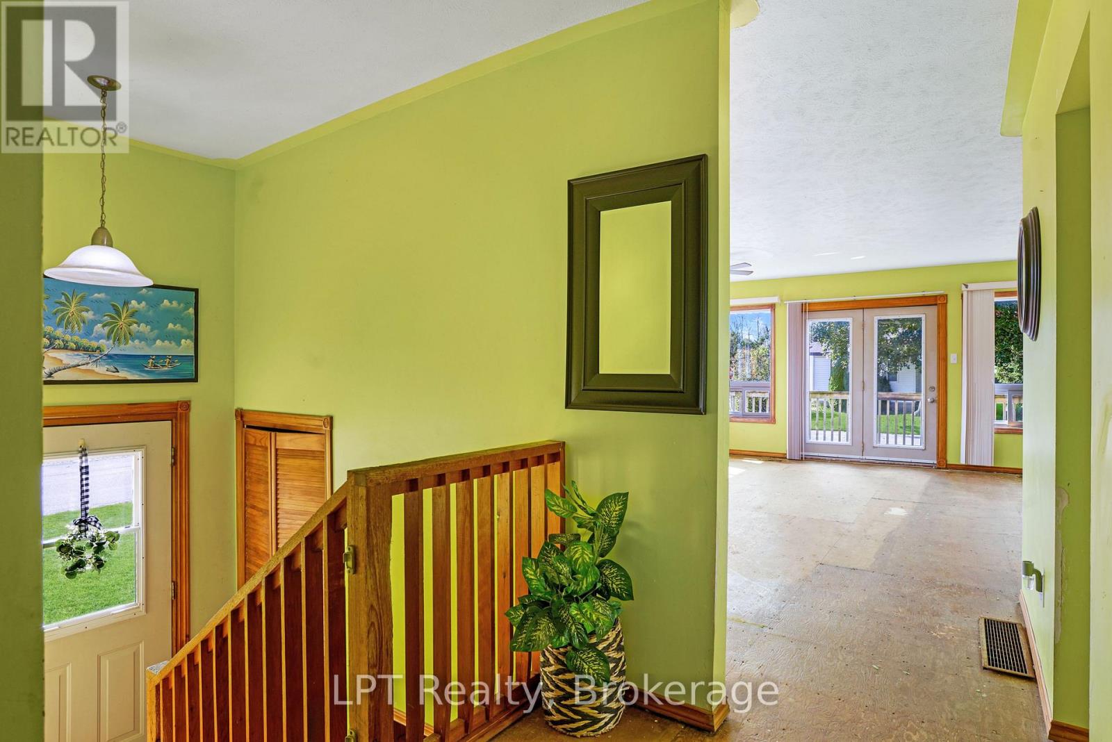 629 John Street, South Bruce Peninsula, Ontario N0H 2T0 - Photo 8 - X13871002