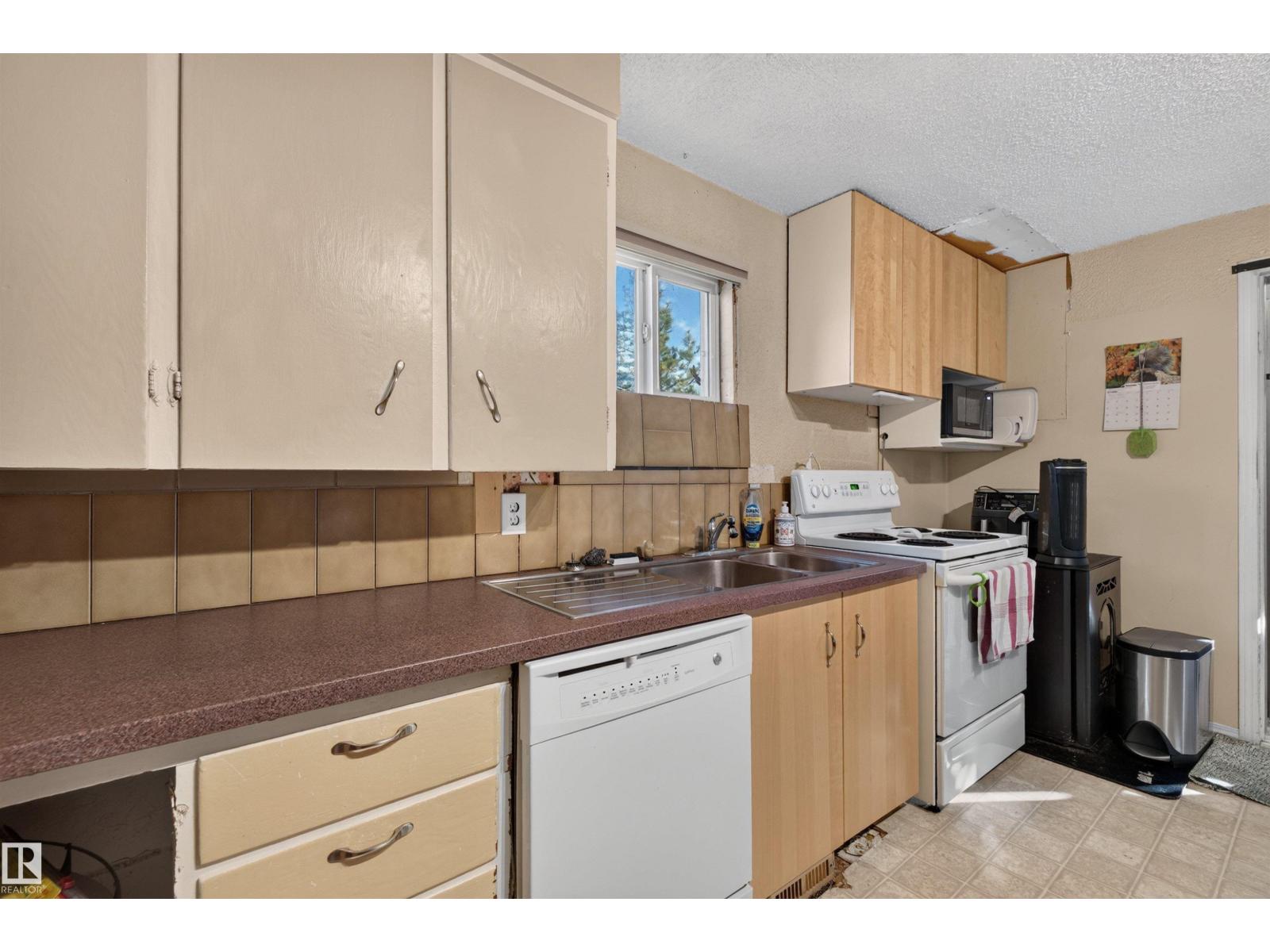 571011 Range Road 183