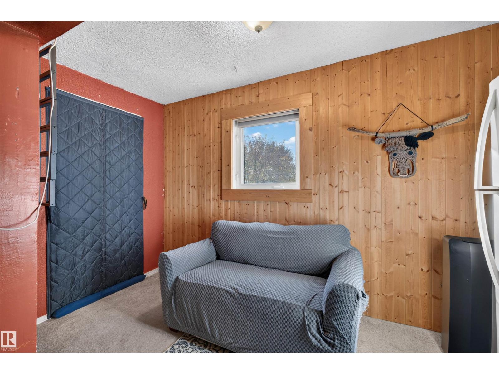 571011 Range Road 183