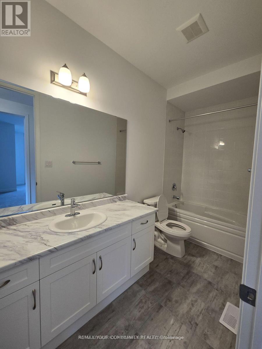 690 Mika Street, Innisfil, Ontario  L9S 0R7 - Photo 11 - N13870698