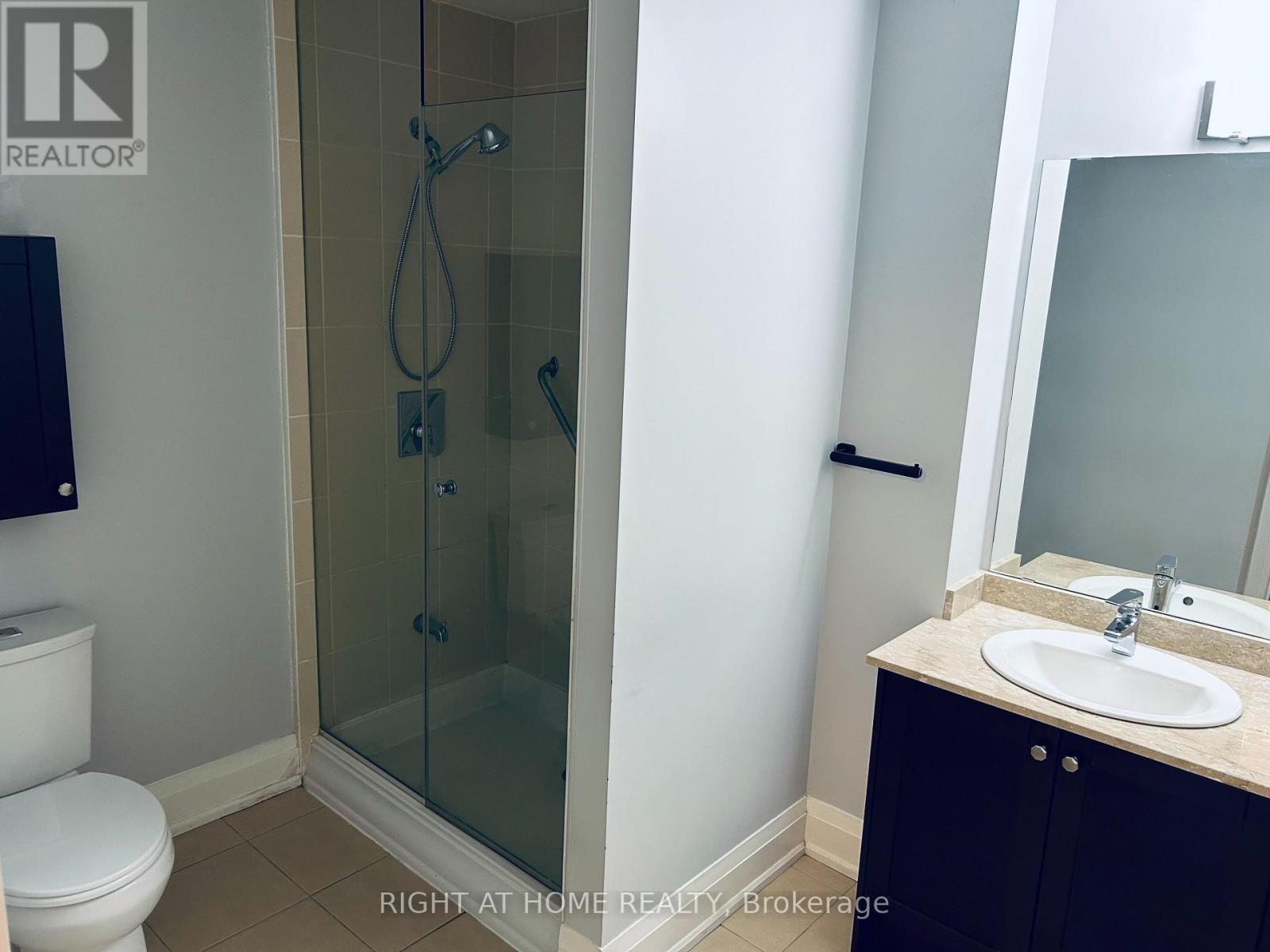 207 - 8302 Islington Avenue, Vaughan, Ontario  L4L 0E6 - Photo 17 - N13870740