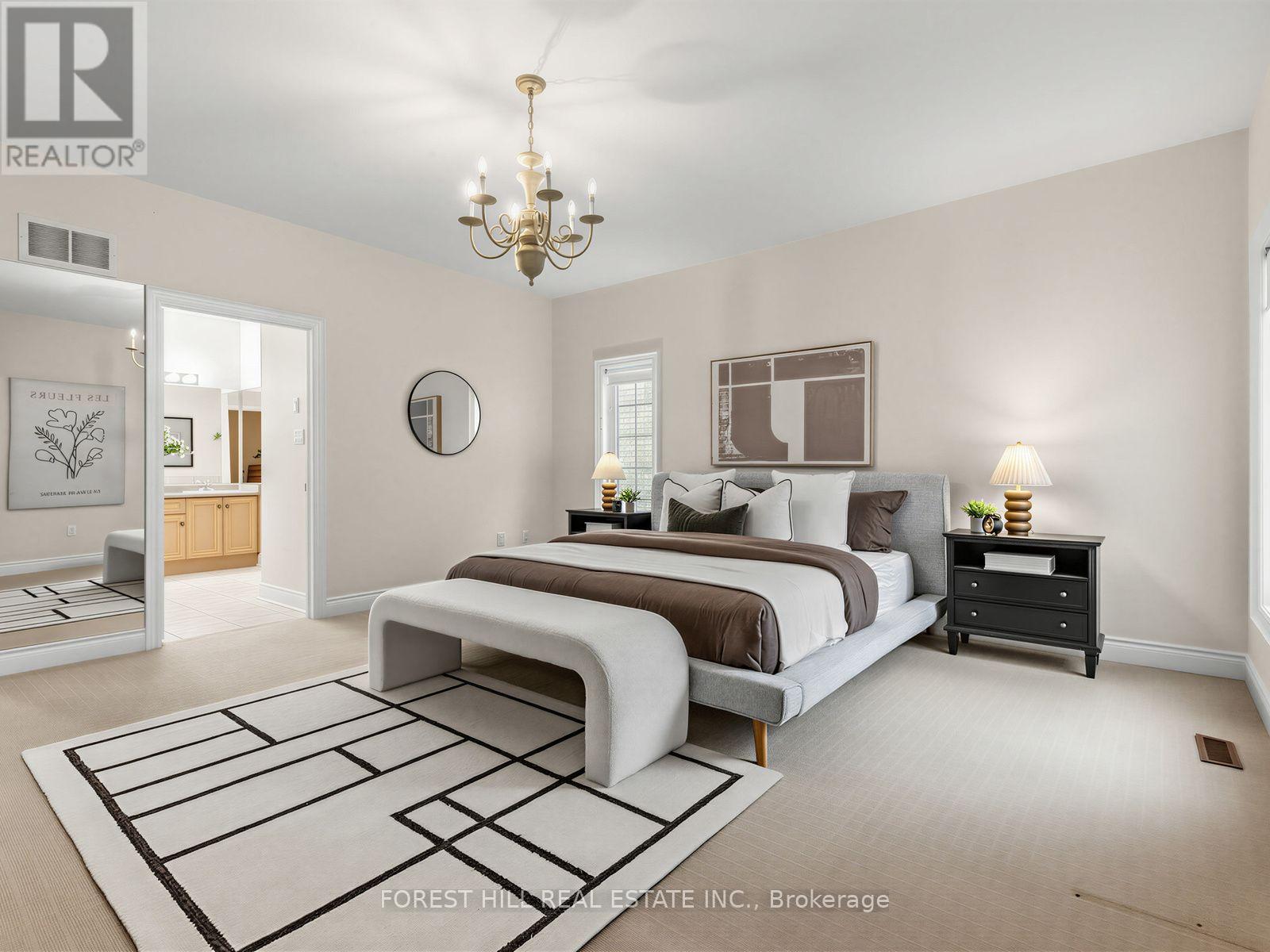 104 SANIBEL CRESCENT Vaughan (Uplands), ON L4J 8K7