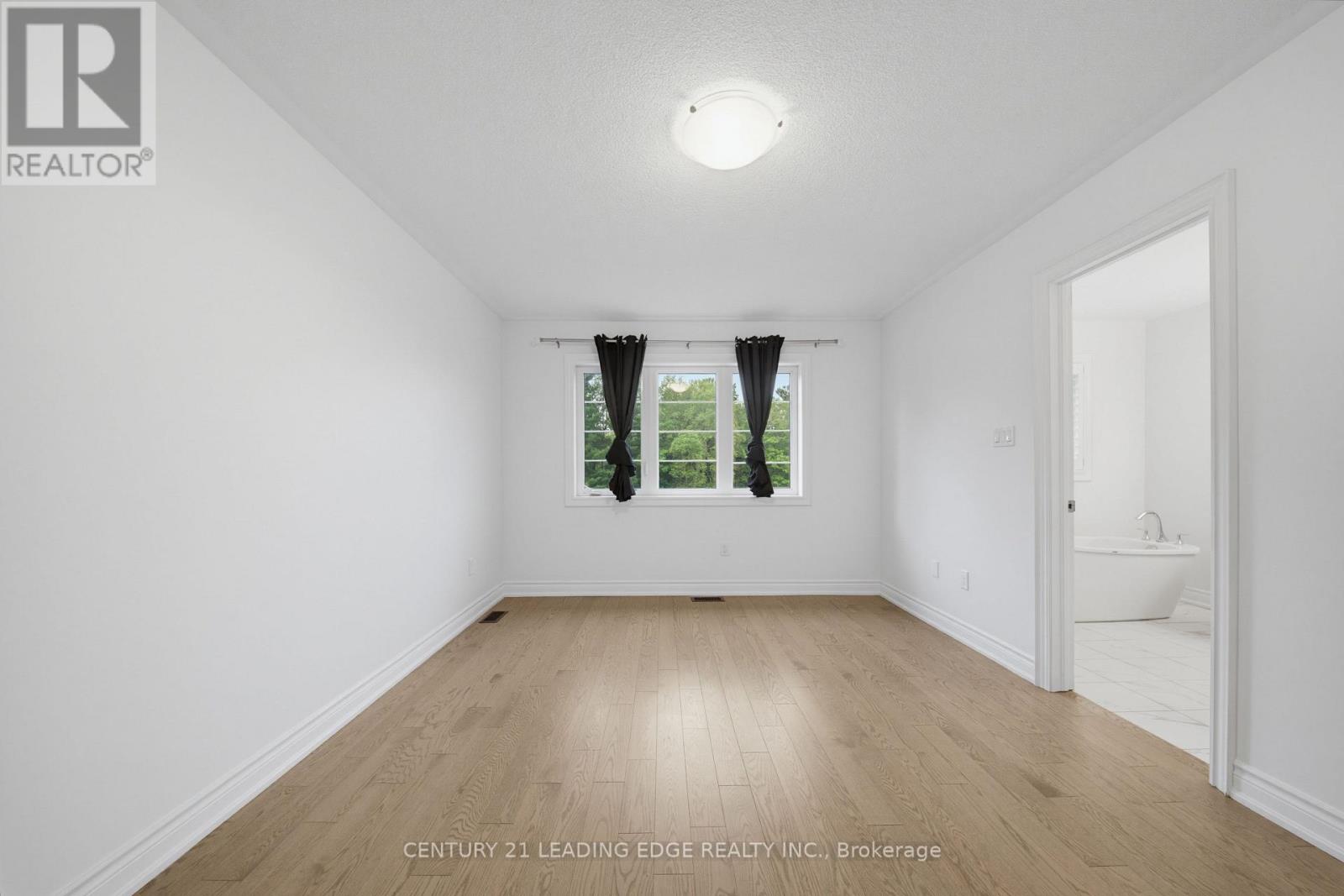 28 Liam Lane, Markham, Ontario  L3S 0E8 - Photo 16 - N13870894