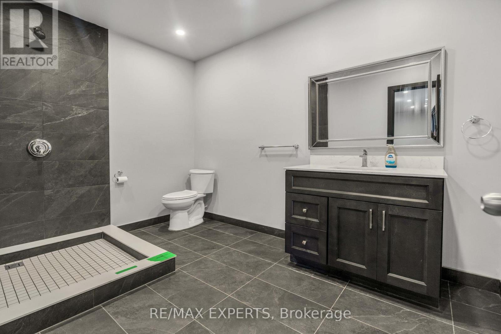 61 Fisher Street, King, Ontario  L7B 1G3 - Photo 39 - N13870916