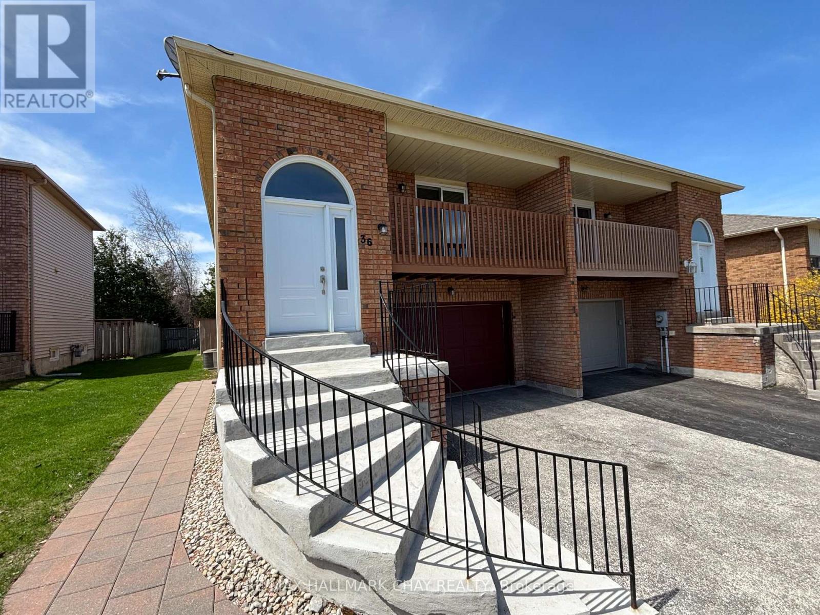 A - 36 Porritt Street, Barrie (Ardagh), Ontario  L4N 6Y3 - Photo 2 - S13870788