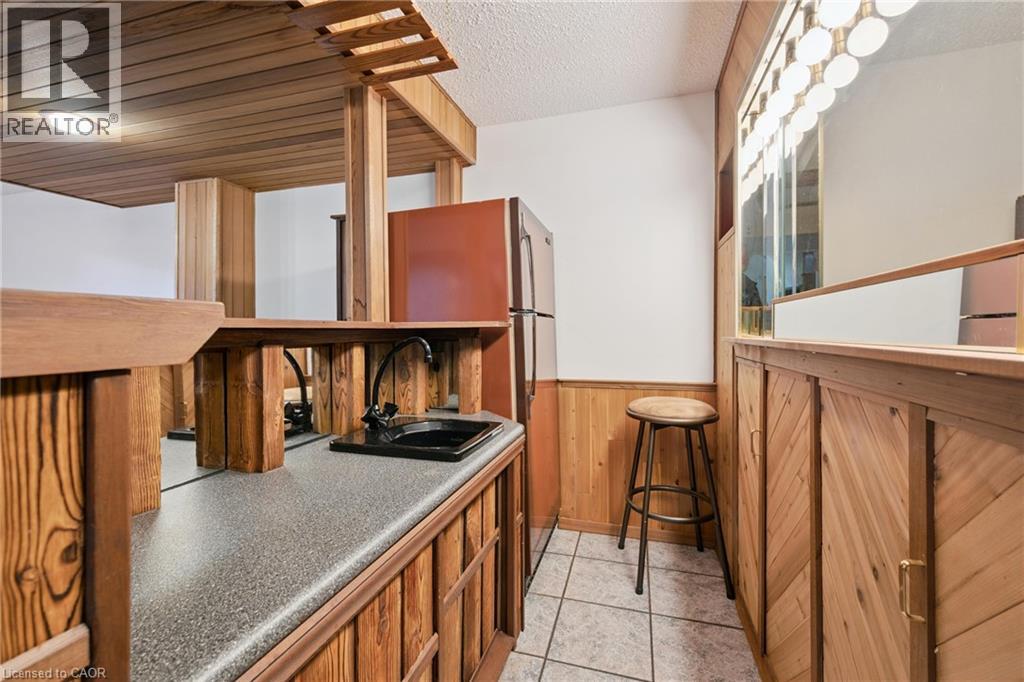 128 Briar Knoll Drive, Kitchener, Ontario  N2E 2B8 - Photo 32 - 40869327