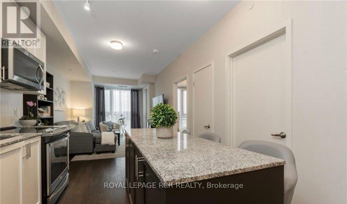 406 - 150 Sabina Drive, Oakville, Ontario  L6H 0W3 - Photo 10 - W13870676