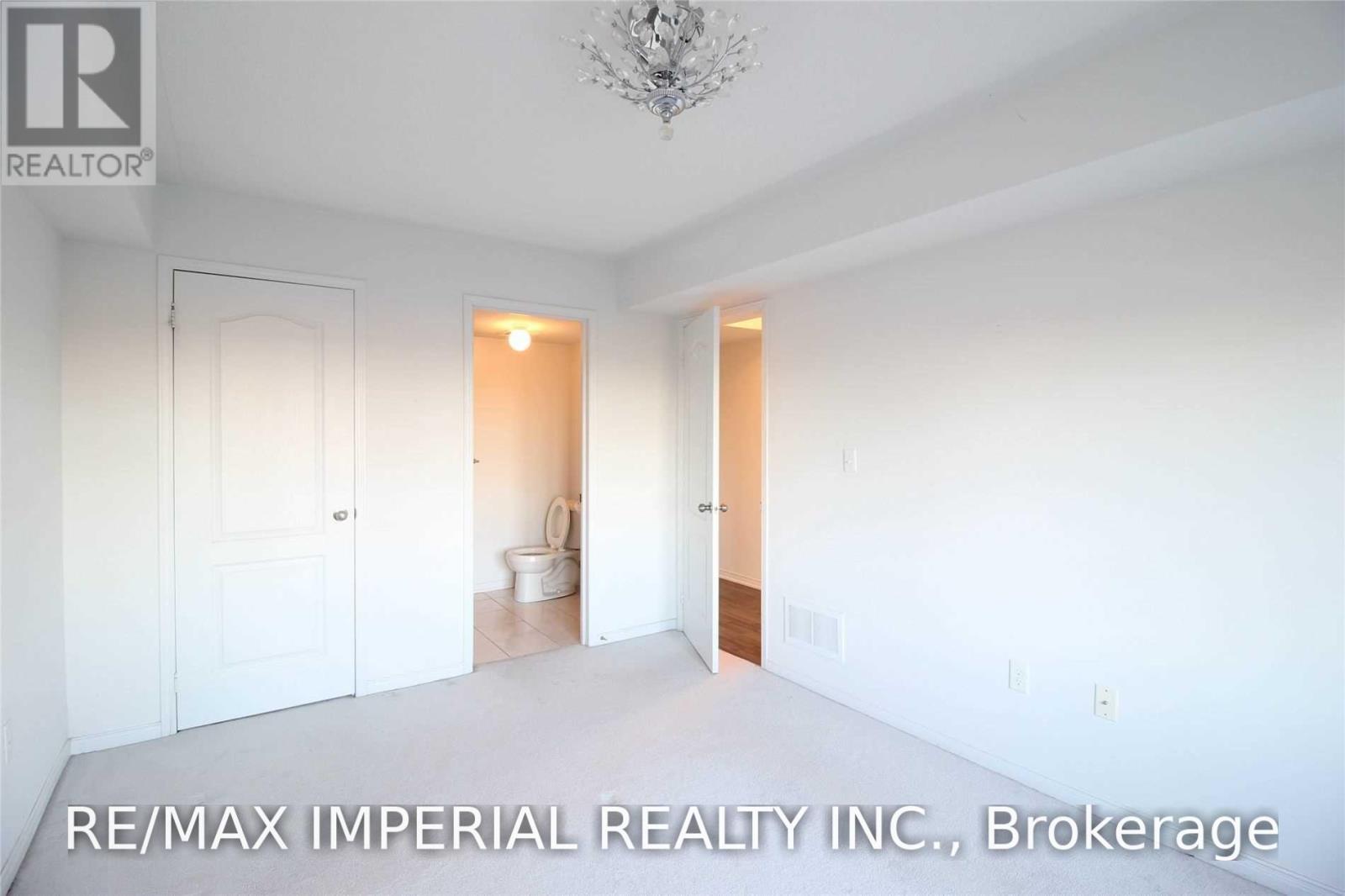 11 - 2444 Post Road, Oakville, Ontario  L6H 0J2 - Photo 12 - W13870696