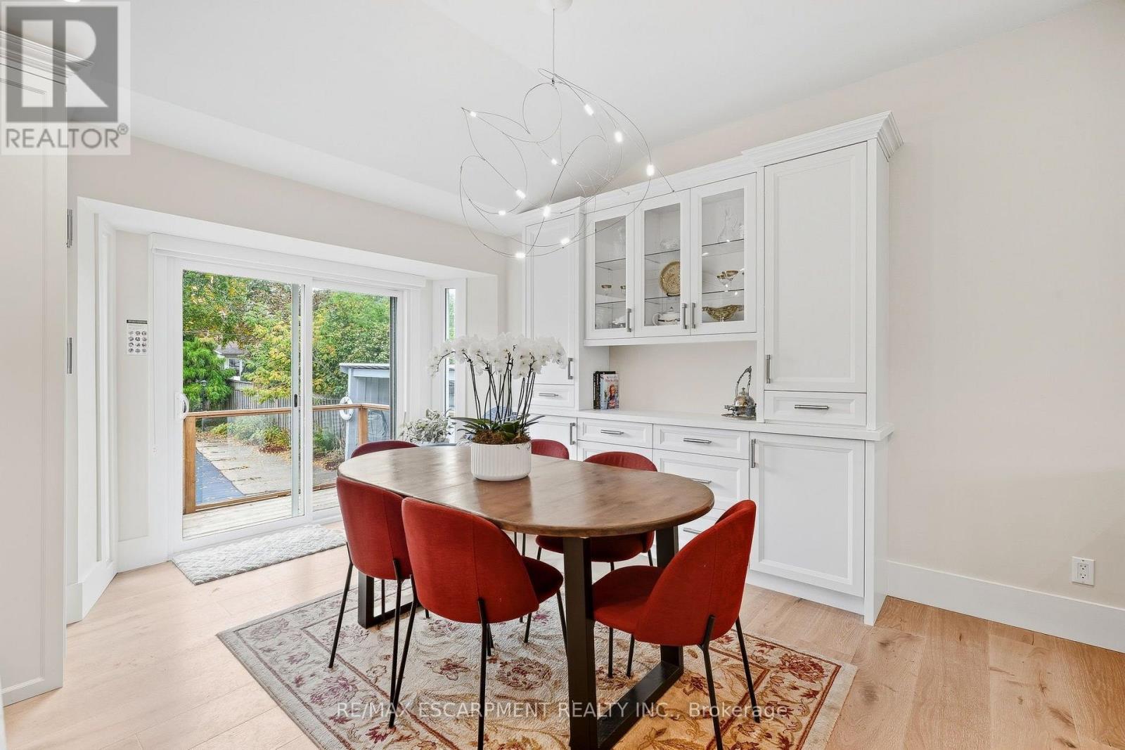 502 Karen Drive, Burlington, Ontario  L7R 3J1 - Photo 4 - W13870750