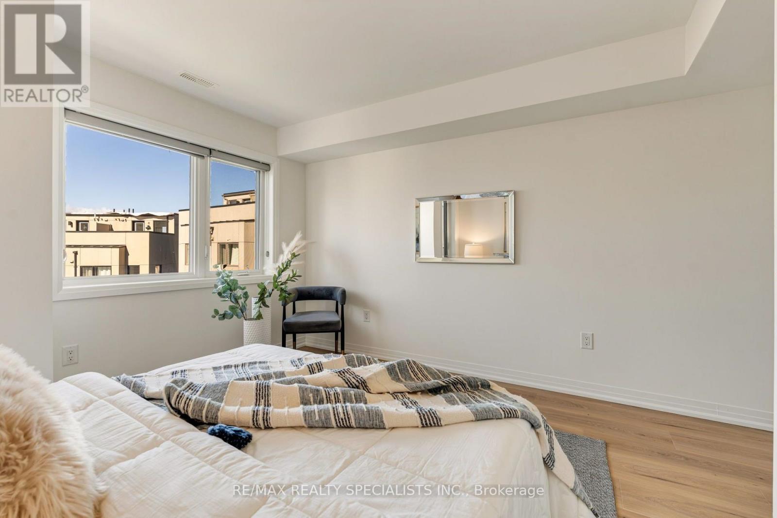 162 William Duncan Road, Toronto, Ontario  M3K 0C1 - Photo 30 - W13870760